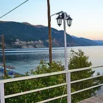 Kapougiati 3* Ília