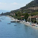 Kapougiati 3* Ília