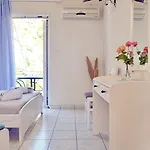 Kapougiati 3*
