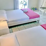 מלון דירות Kapougiati 3*