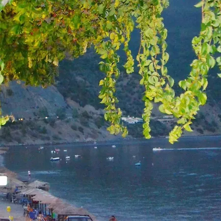 Aparthotel Kapougiati 3*