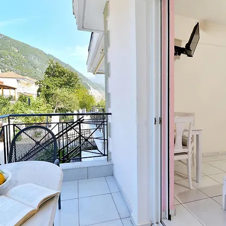 Apartahotel Kapougiati