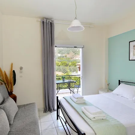 Apartahotel Kapougiati 3*